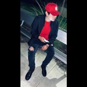 Meet your Posher, Daniel